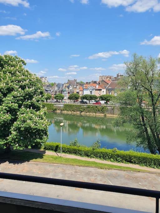 Le Studio Du Quai Charleville-Mézières المظهر الخارجي الصورة